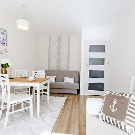 Appartement Kapitanski - Plaza 15 Min Pieszo Duzy Plac Zabaw W Parku Regana